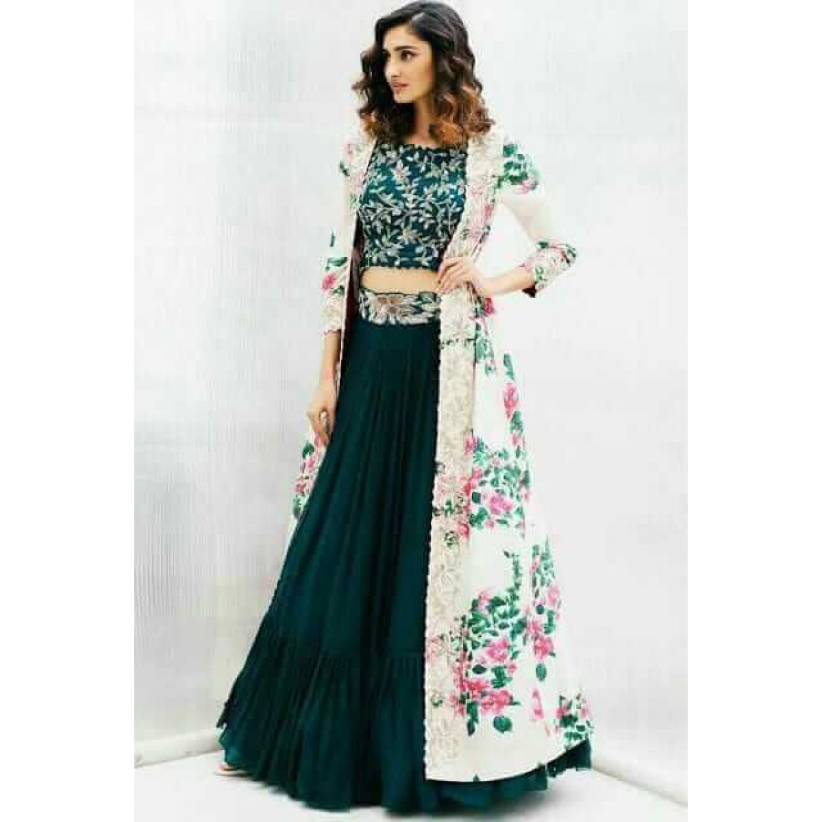Buy Anarkali dresses and Gowns Online – Vasansi Jaipur