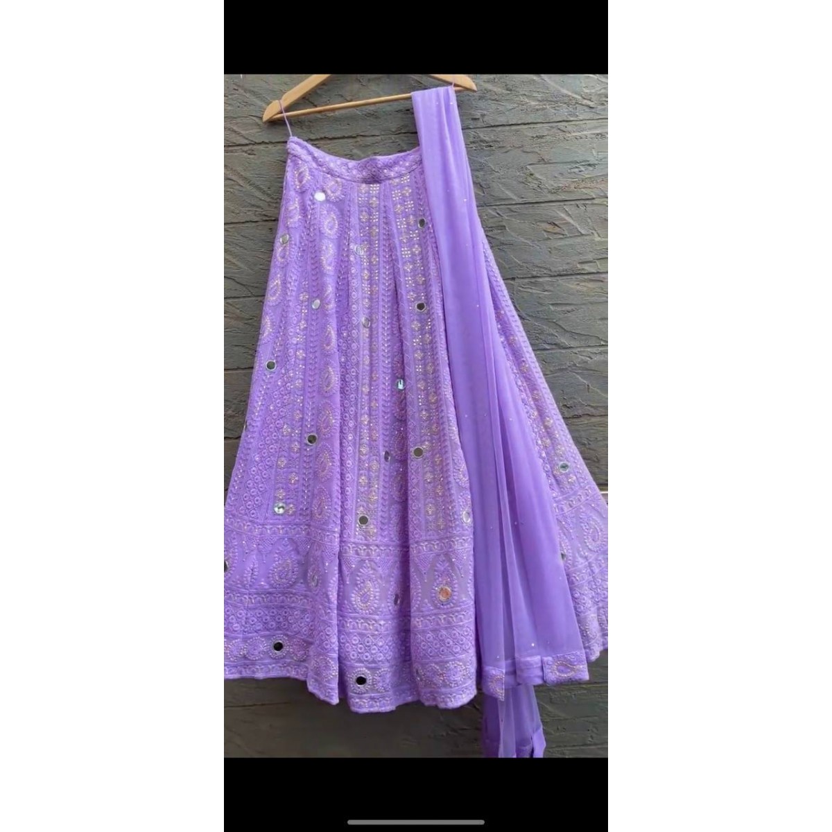 MULTI KALIDAAR LEHENGA – POSHAK